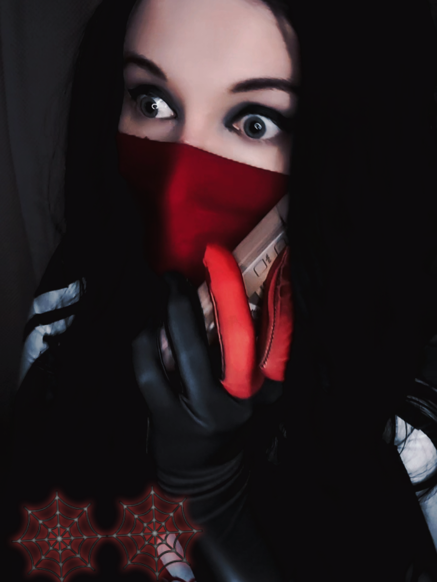 @cazzy_cos