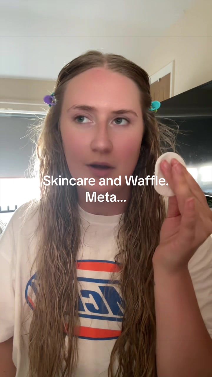 @courteneyjayne
