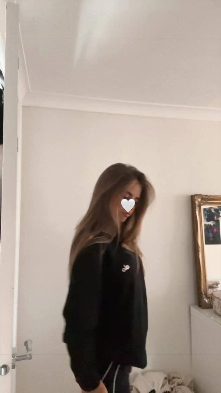 @𝐁𝐫𝐨𝐨𝐤𝐞🍒🪩