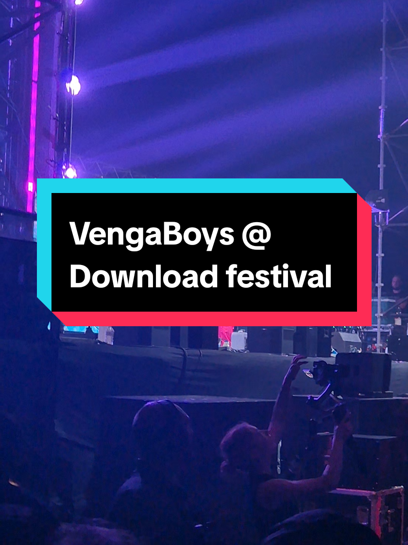 @BryonDredd | Gig & Fests