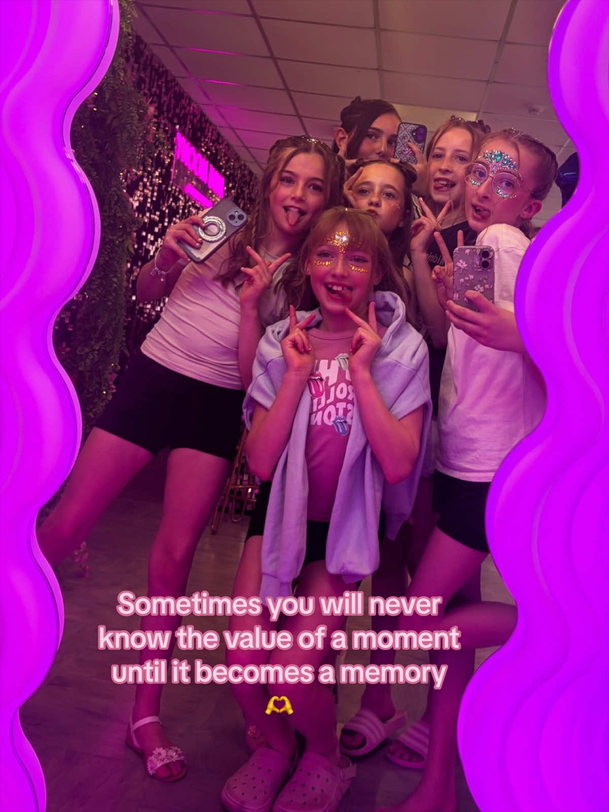@minimoonypamperparties
