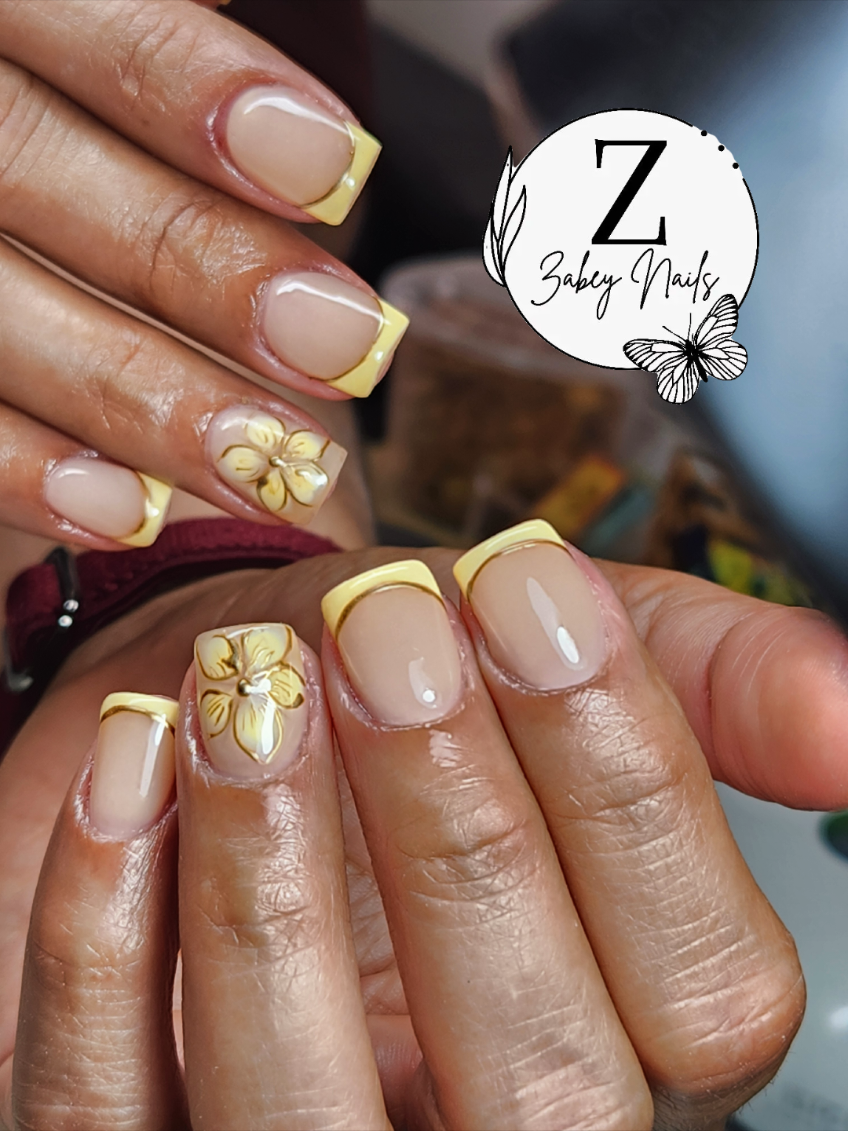 @Zabey Nails...Siempre Bellas
