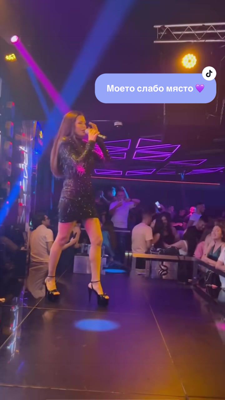 @𝗣 𝗥 𝗘 𝗦 𝗟 𝗔 𝗩 𝗔