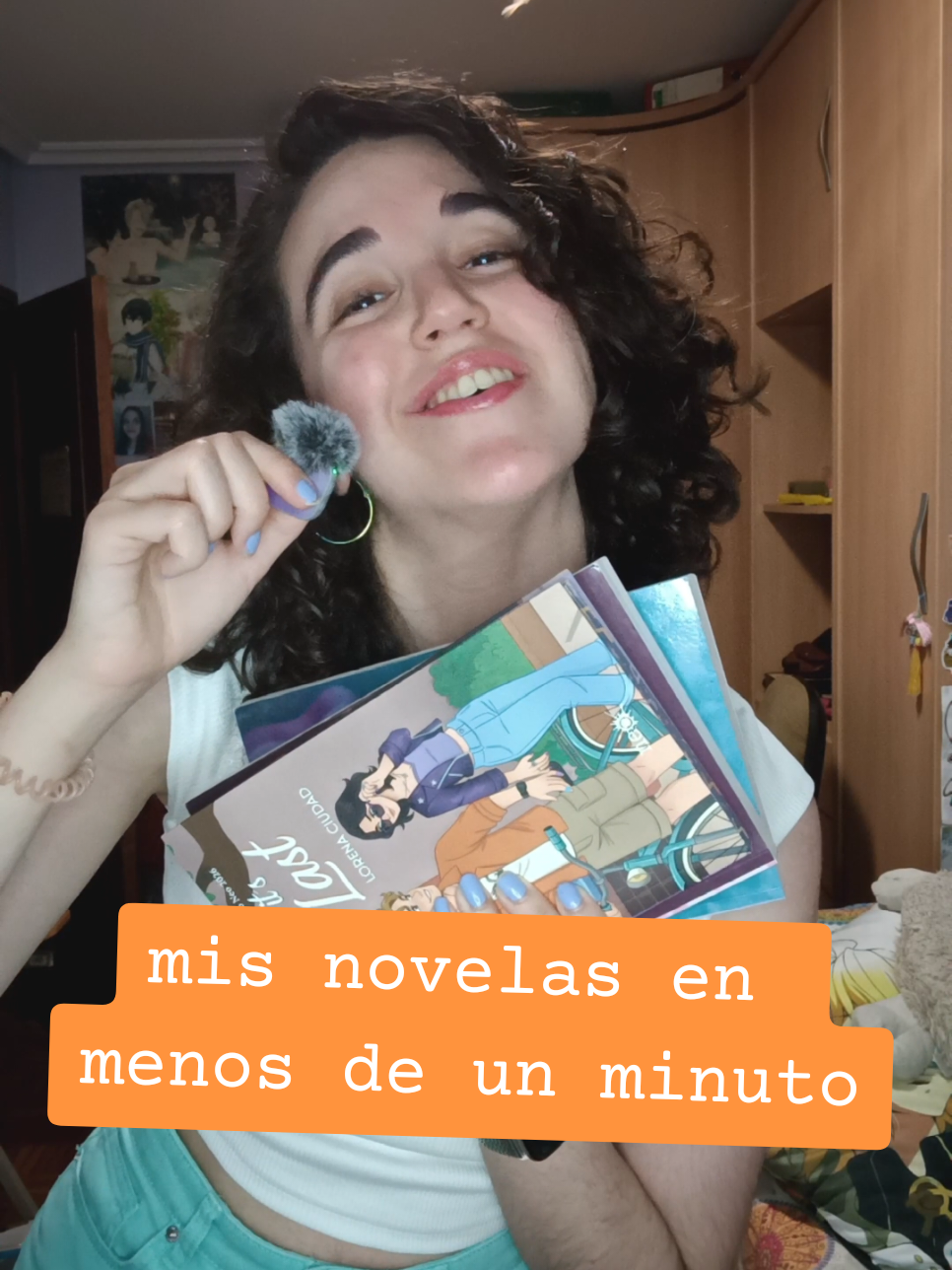 @Lorena Ciudad • Escritora
