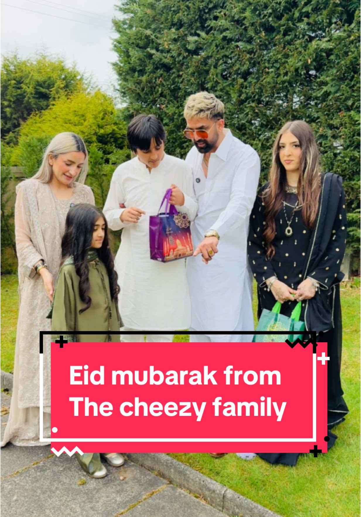 @TheCheezyFamily🇬🇧🇵🇰