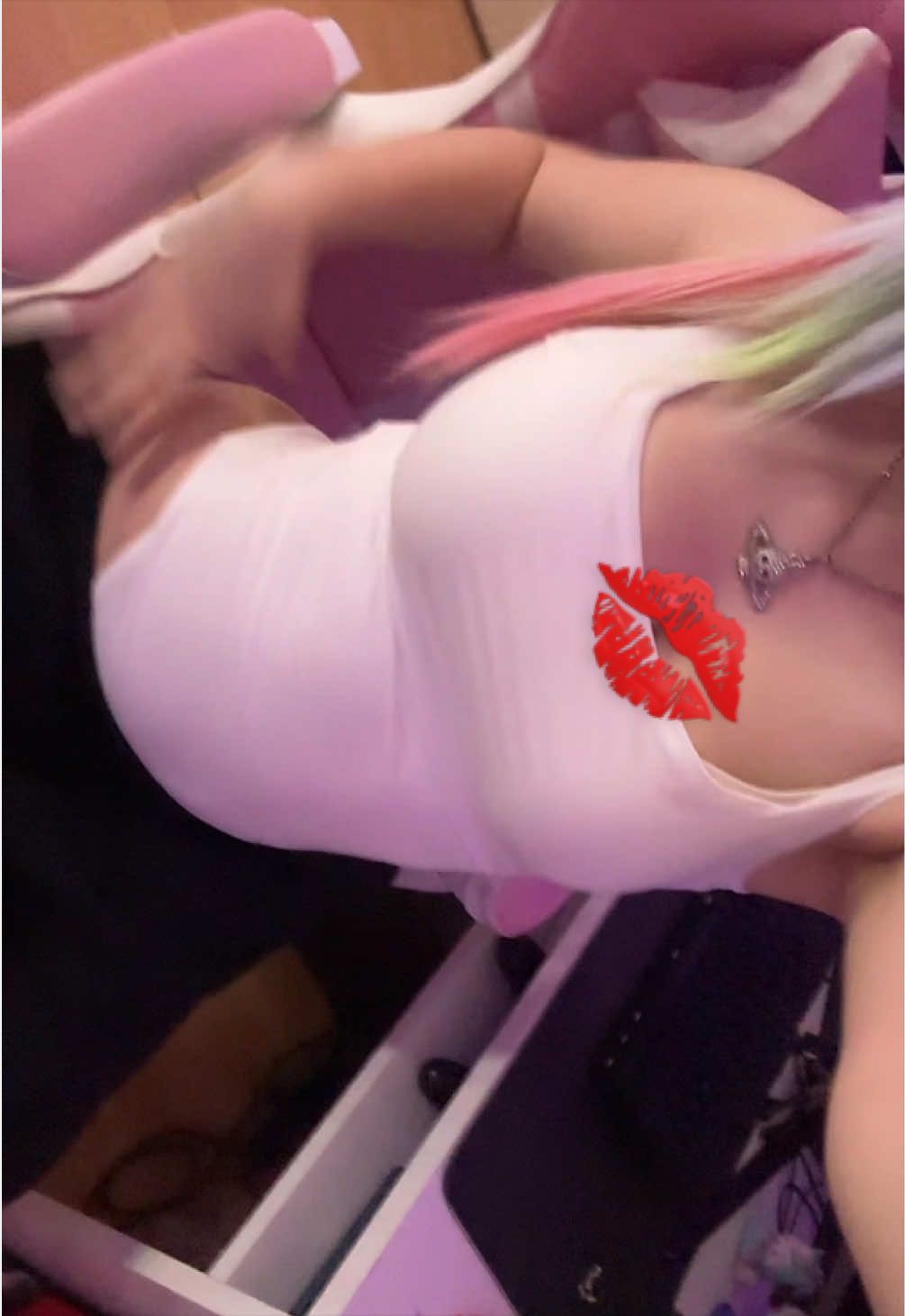@𝓂𝑒𝓌𝓂𝒾𝓊𝓊𝓊&rsquo;🌺💋