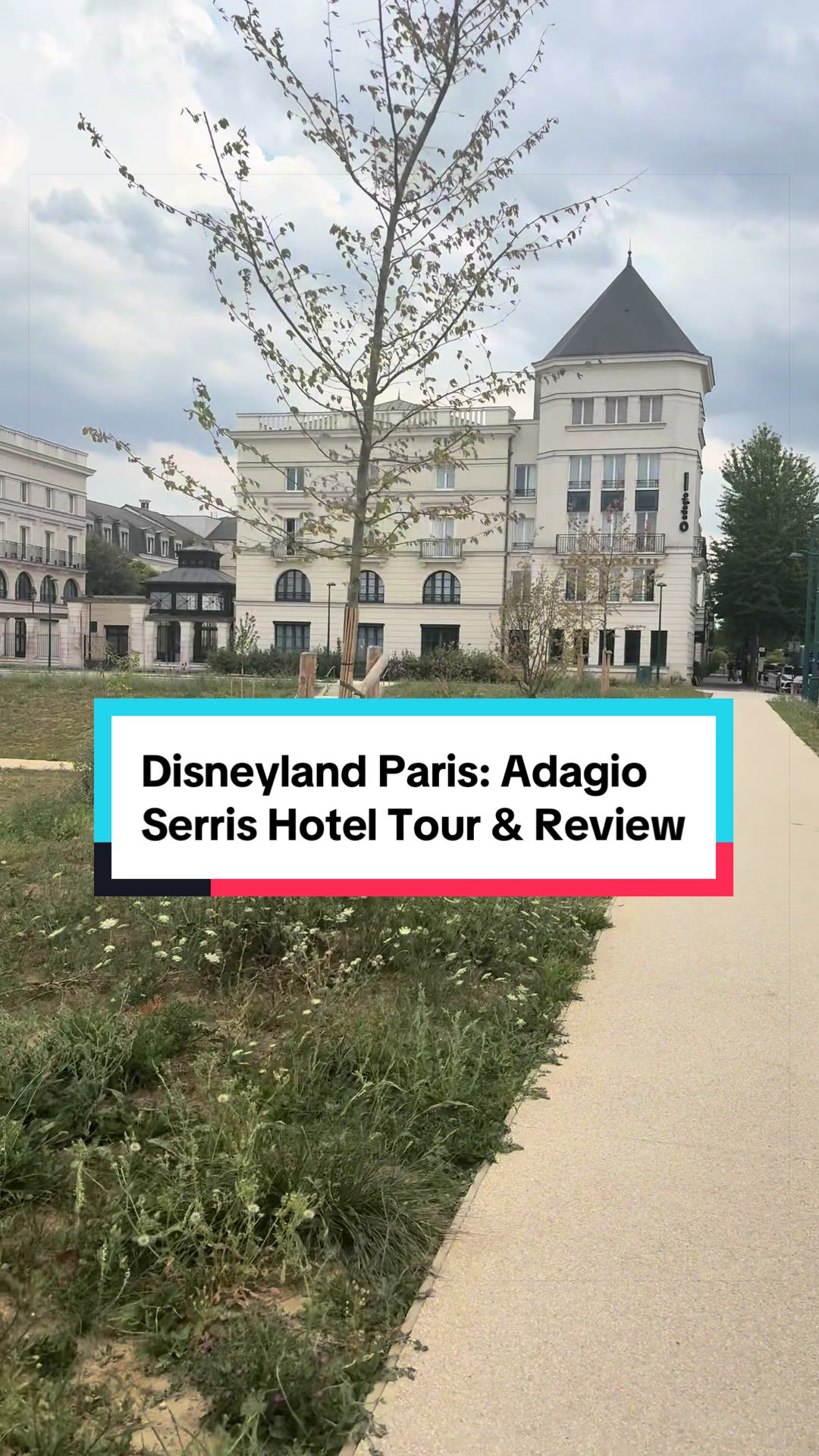 @Em & Step | Travel & Disney ✈️