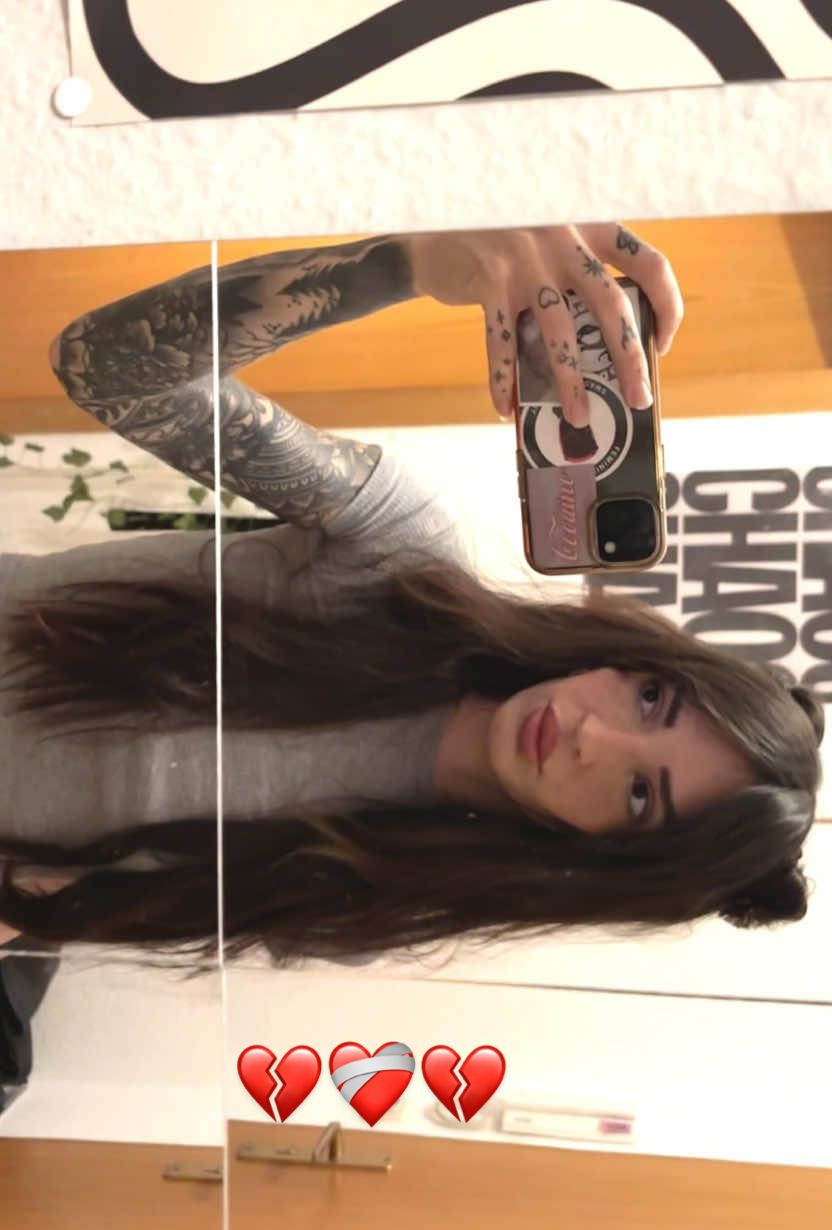 @anoceanbetweenus