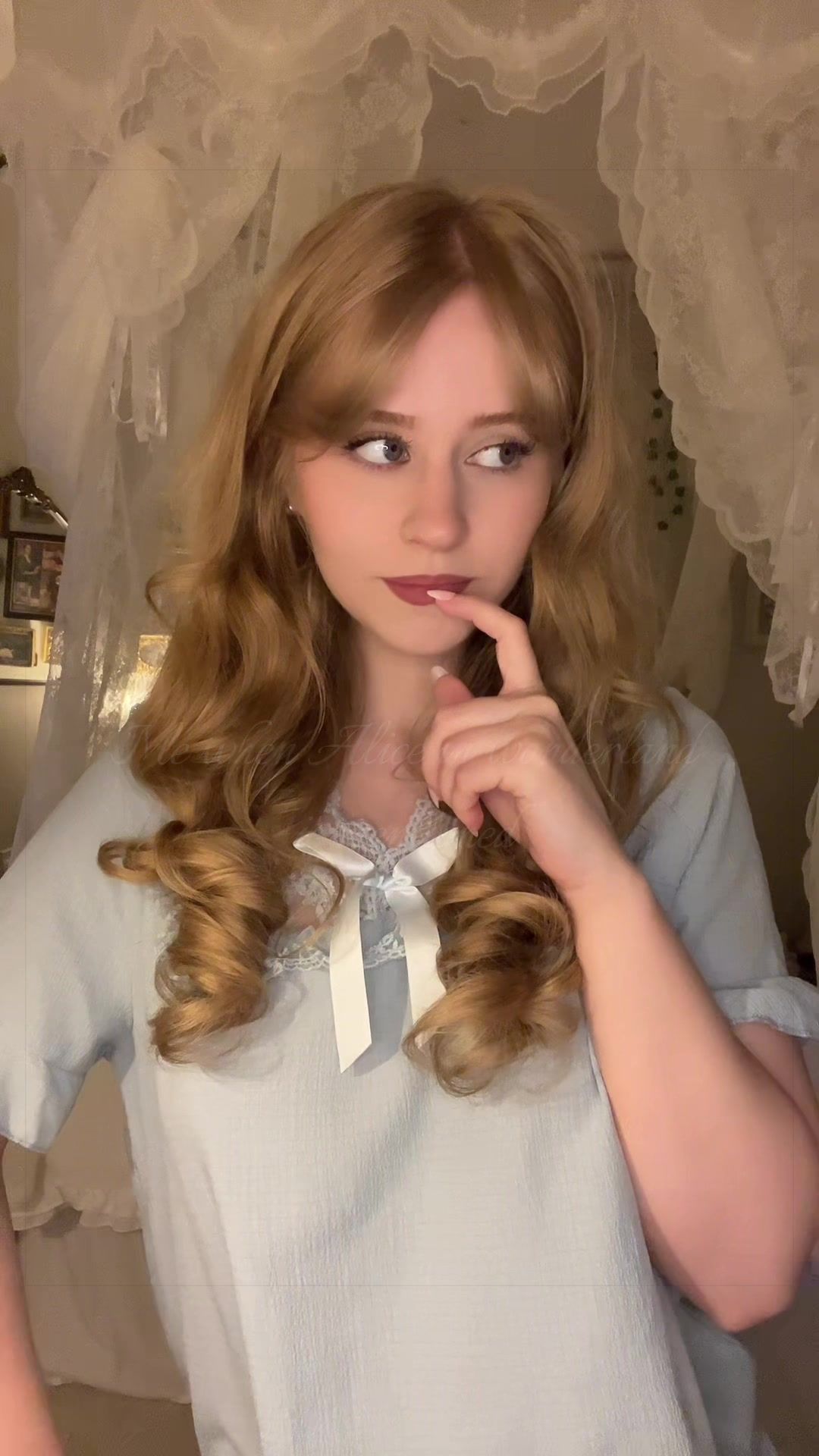 @𝑬𝒍𝒍𝒆𐙚🪽