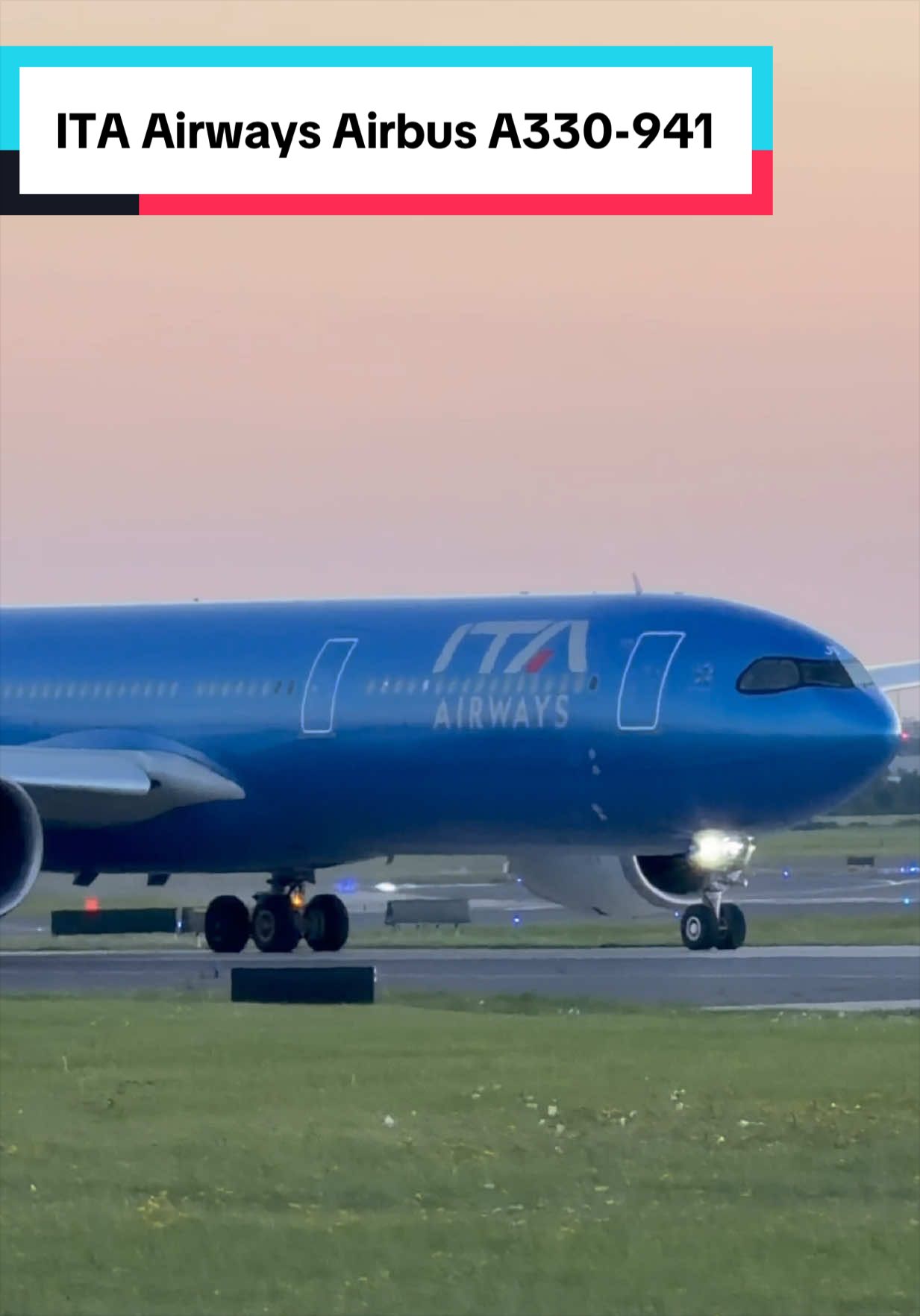 @AVIATION_YYZ_SPOTTER