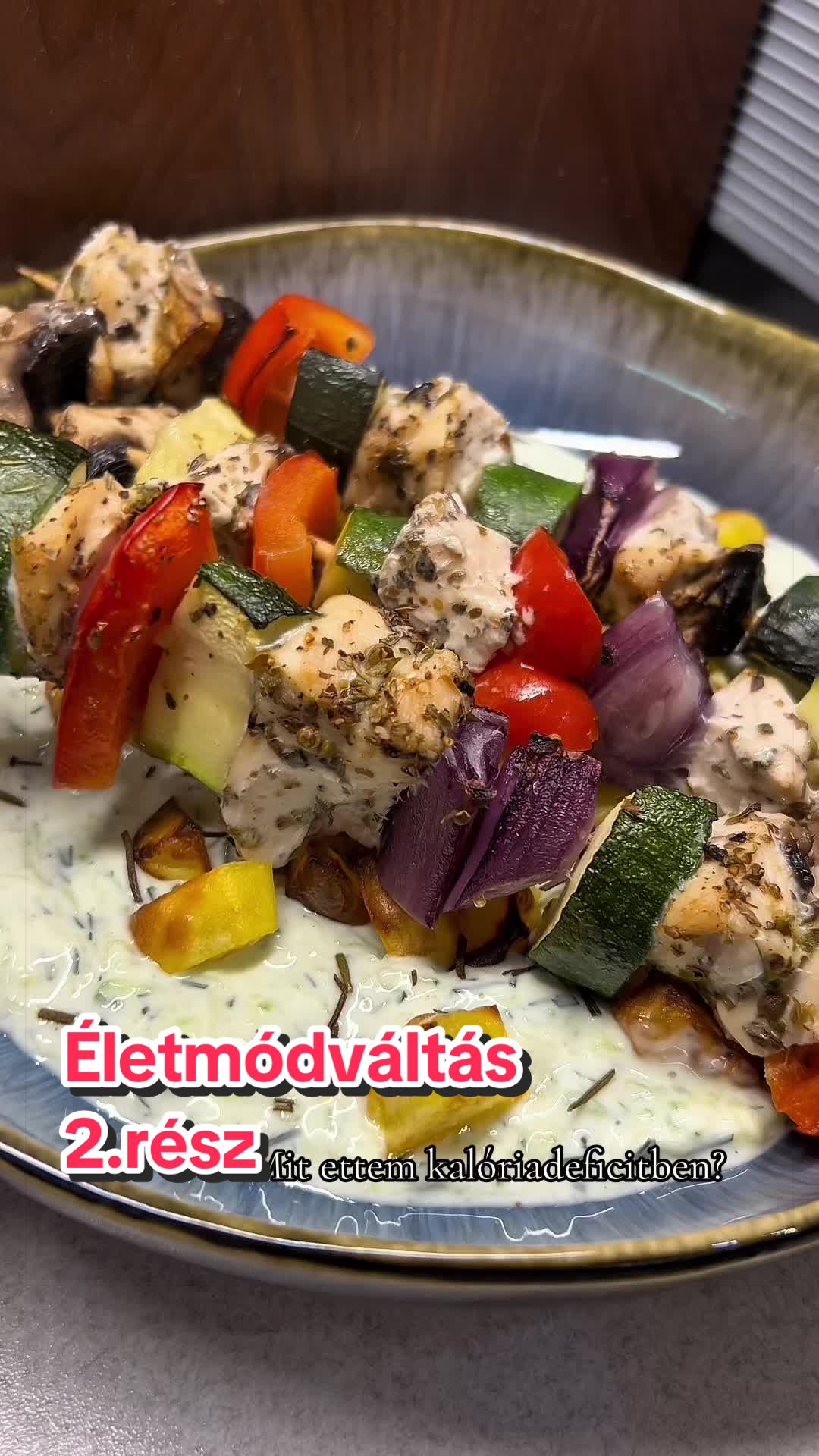 @N&eacute;methn&eacute; Pogr&aacute;nyi Zsuzsanna