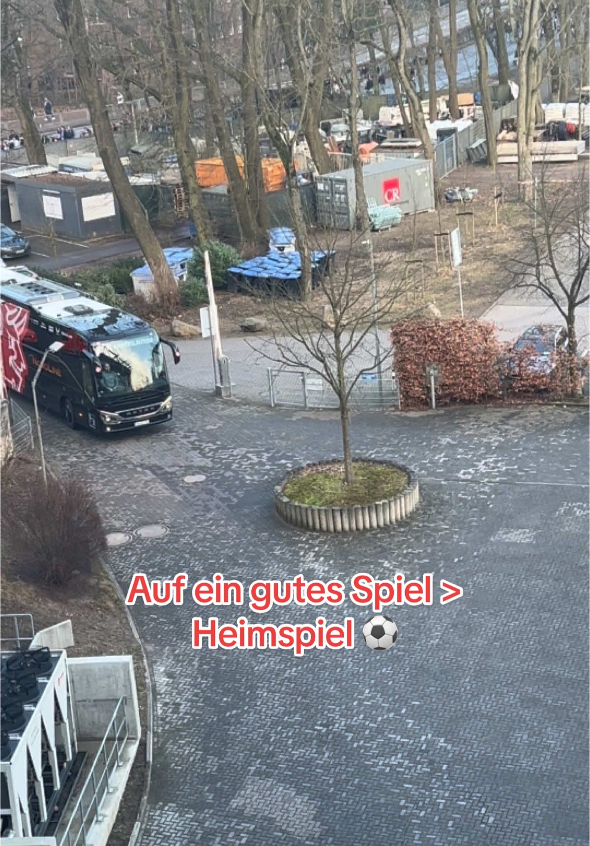 @Euer Ehren 🖤🤍💙