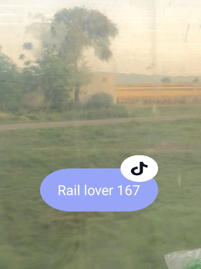 @Rail lover 167