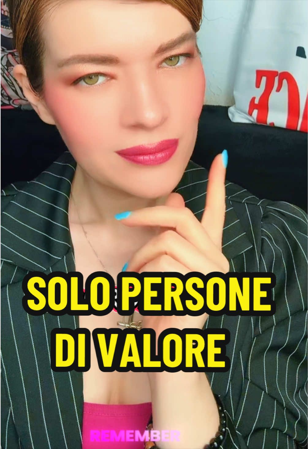 @HelnaSigns