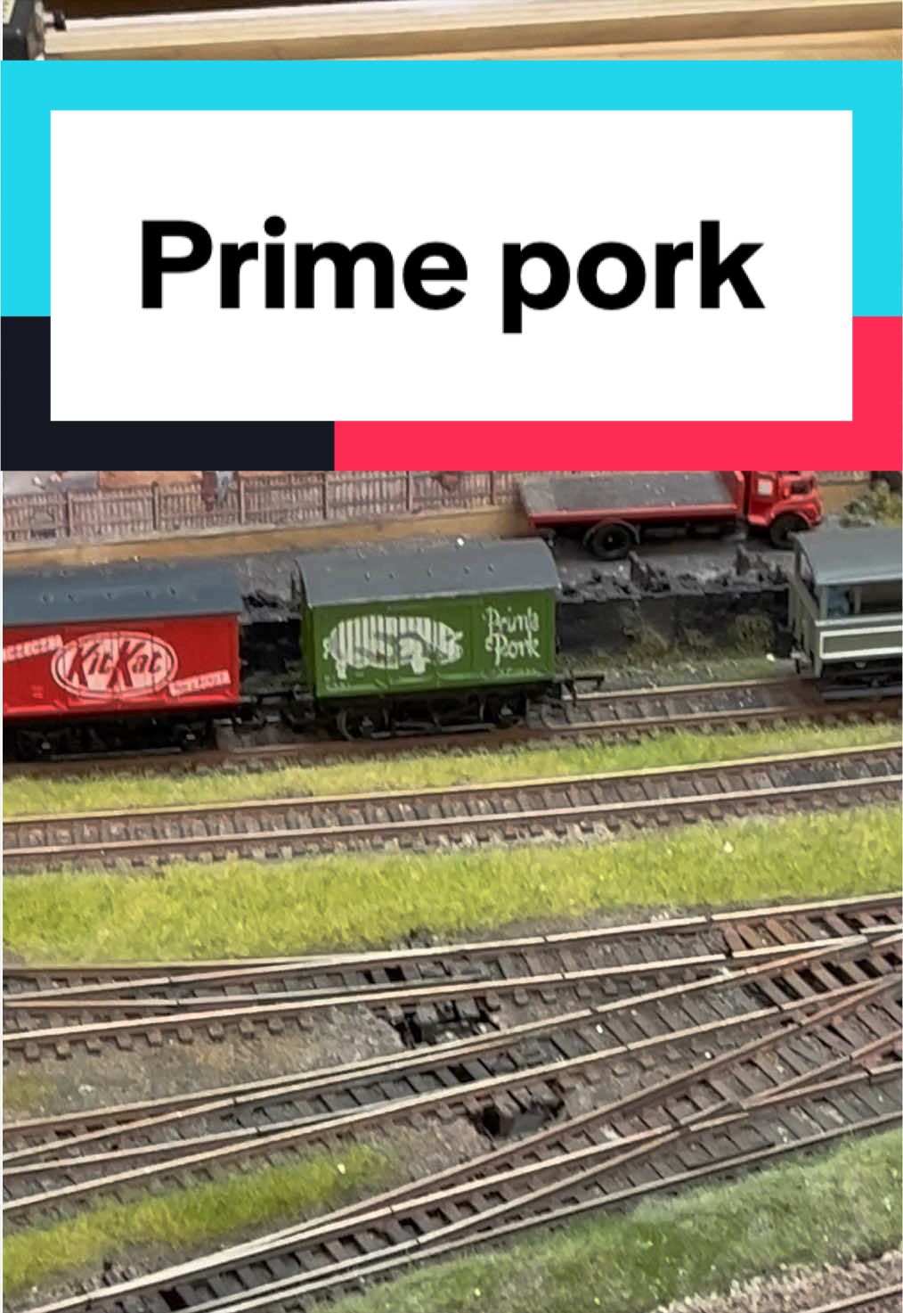 @Clemo's Trains