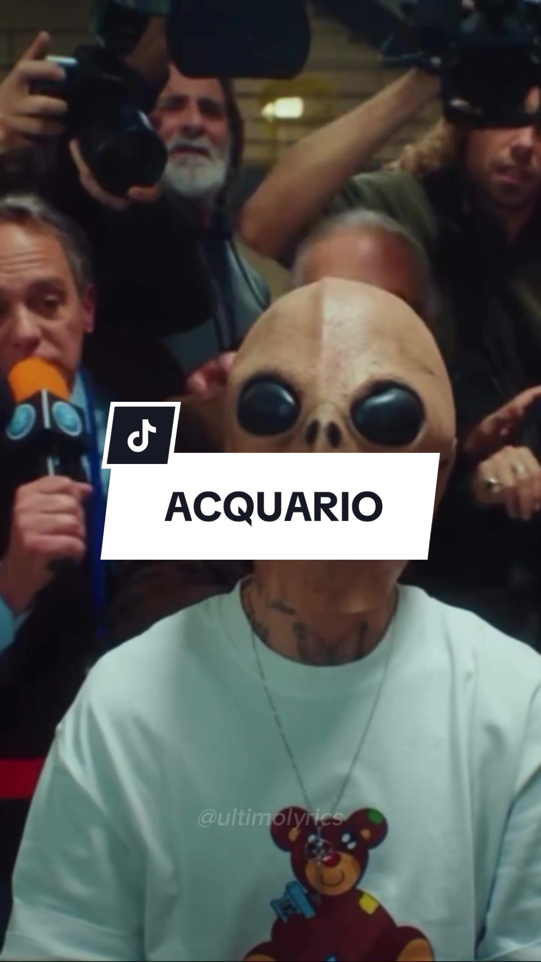 @Ultimo Lyrics 🗝️