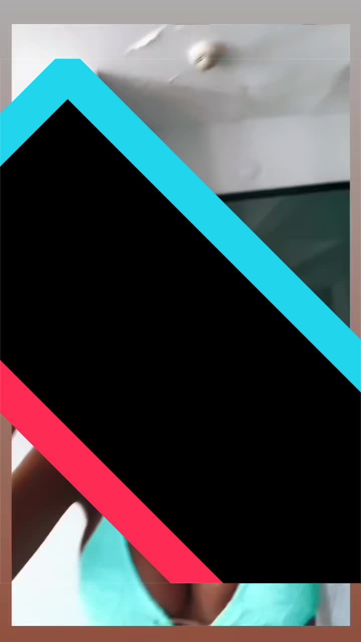 @𝓒𝓱𝓮𝓵𝓼𝓮𝓪 𝓒𝓸𝓷𝓻𝓸𝔂💕