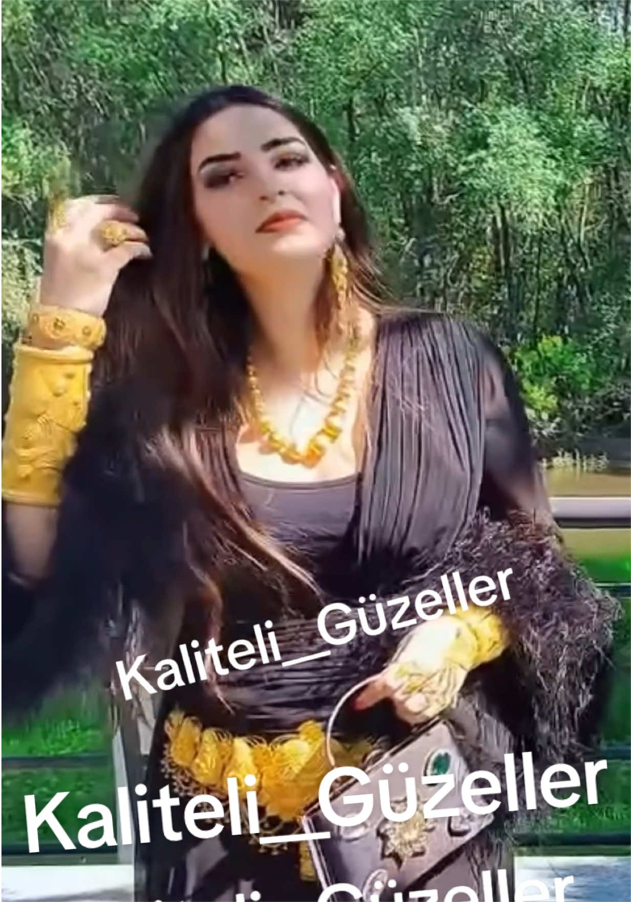 @🧿
