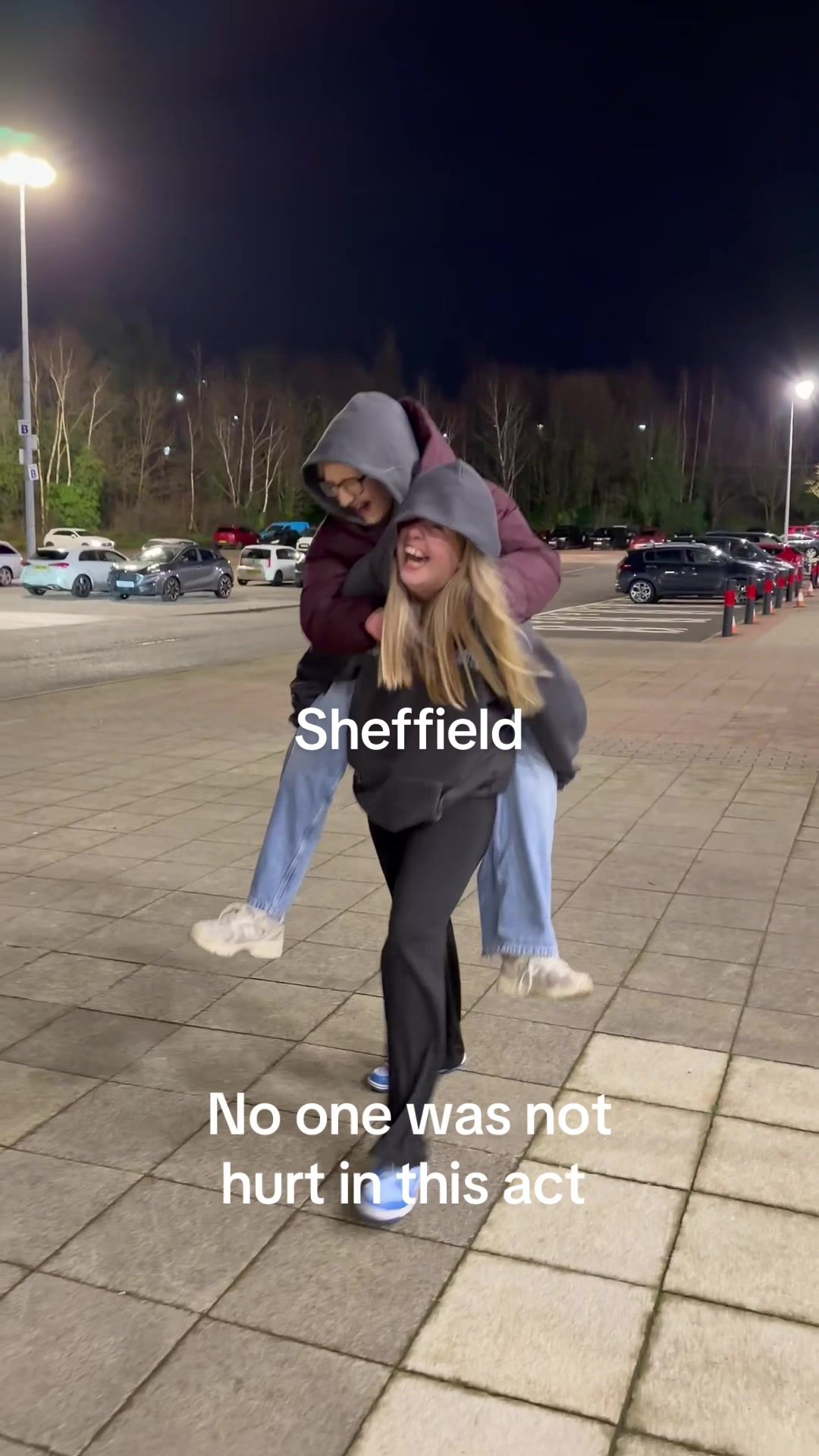 @Libby_bates