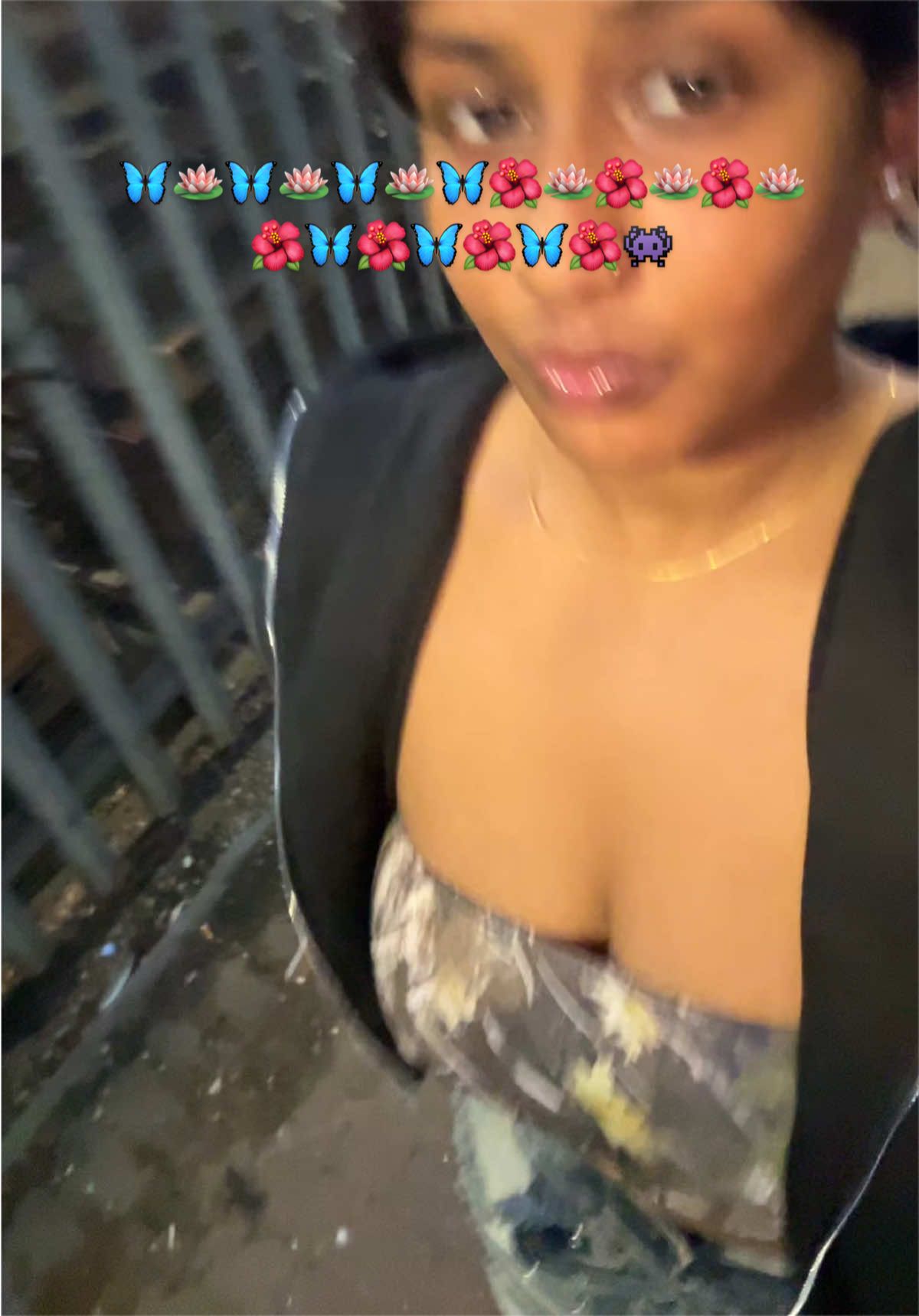 @Kiki🌺