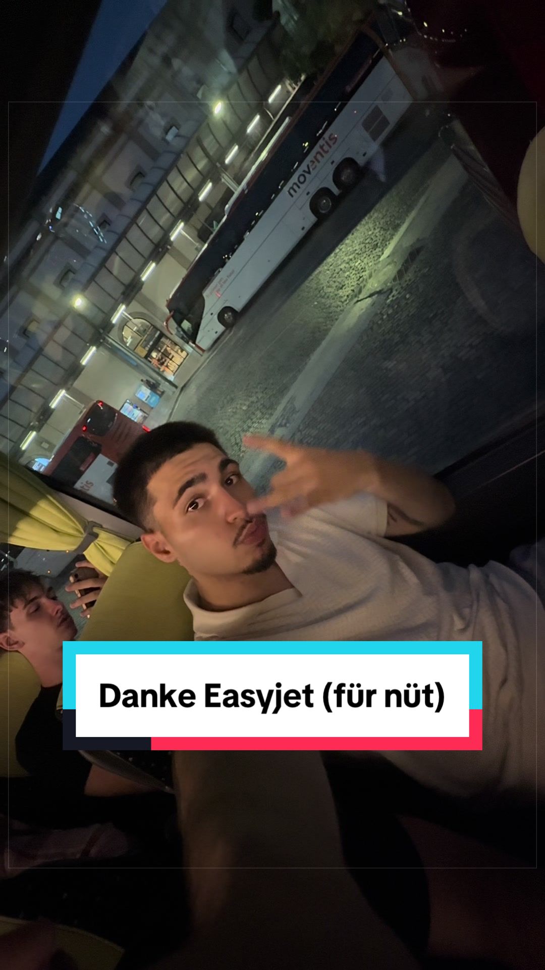 @debueb