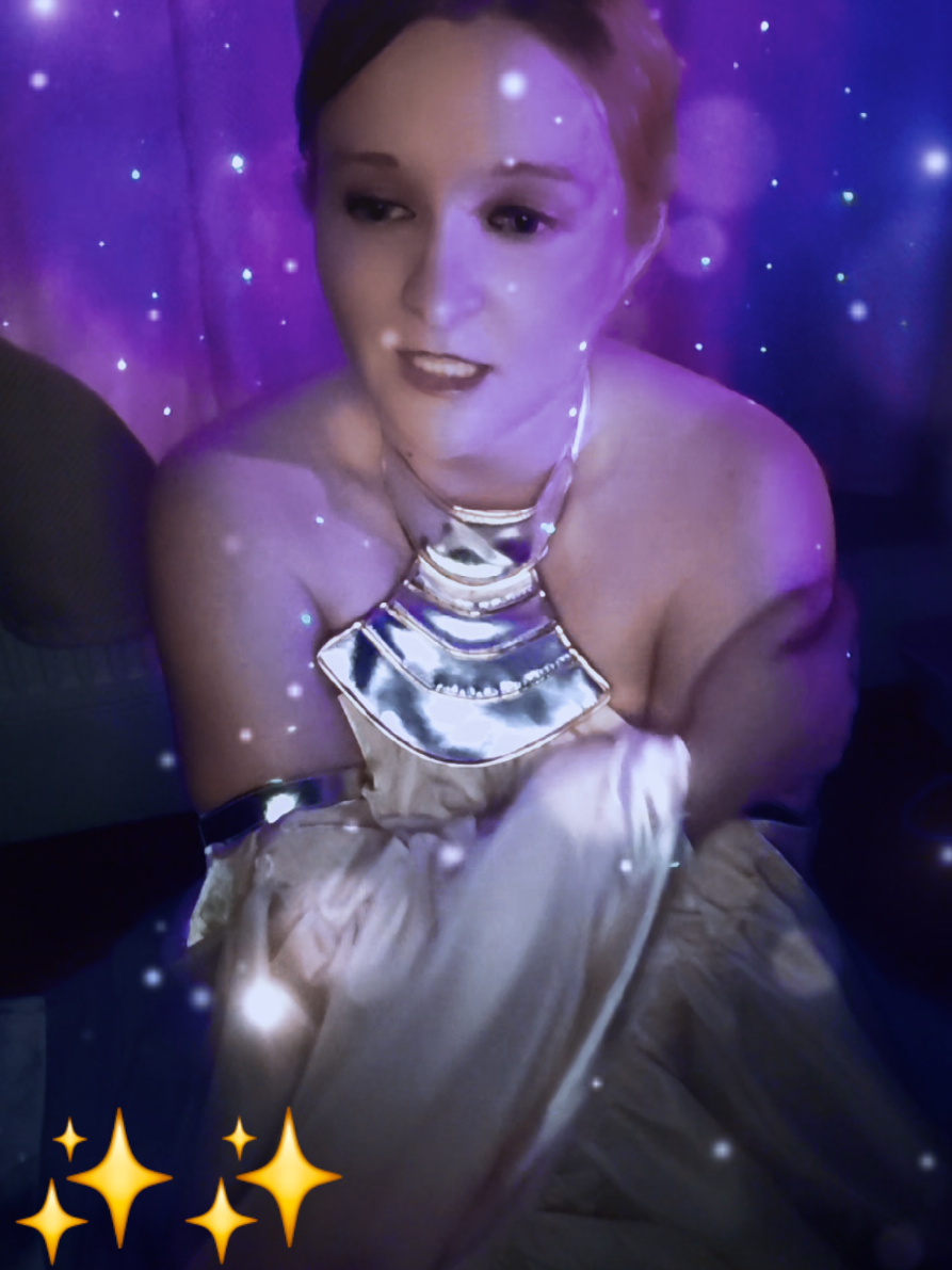 @cazzy_cos
