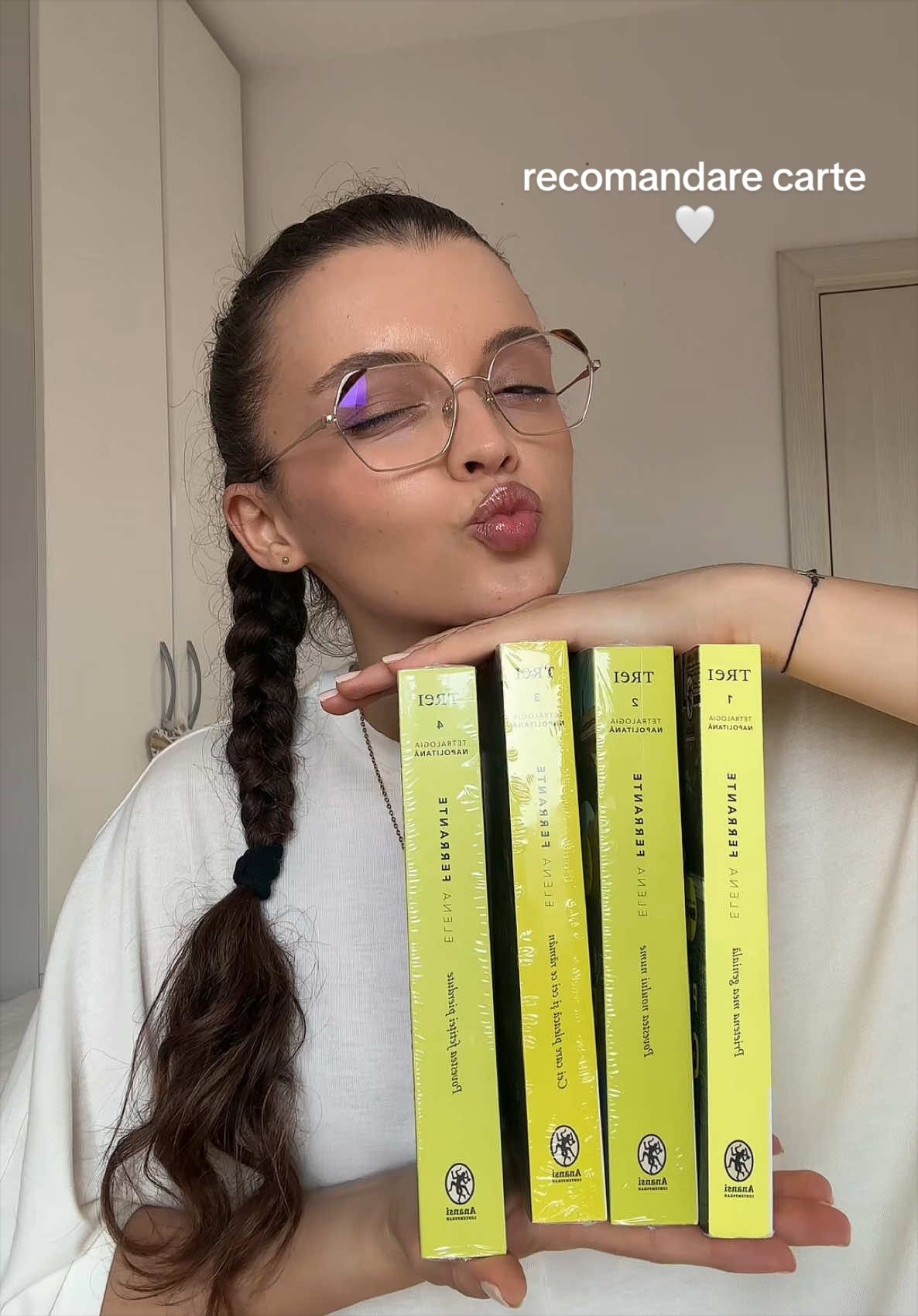 @Emilia✨ | real life 🤍🧁🪐