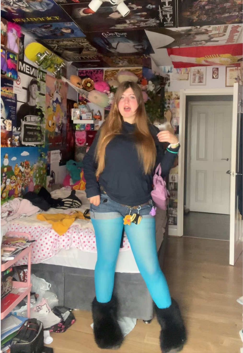 @EMILIA🦄