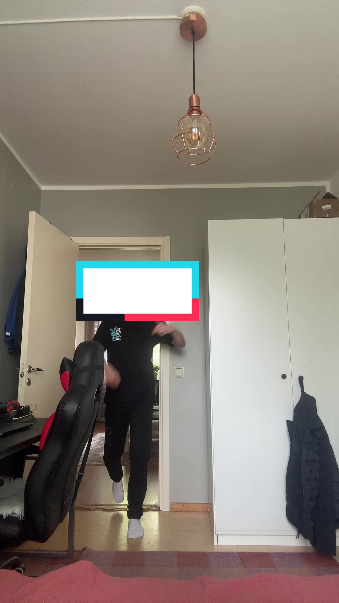 @Balkano08