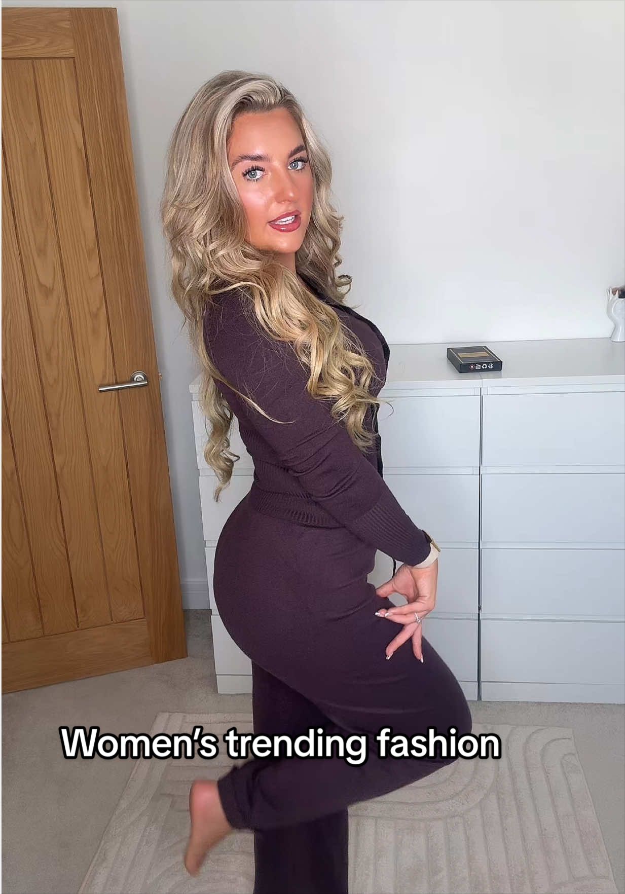 @rosiejaquesx