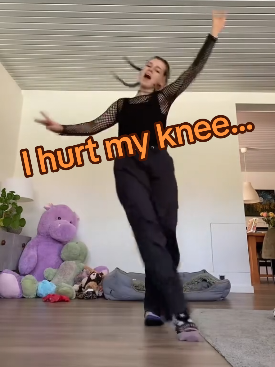 @Chriss