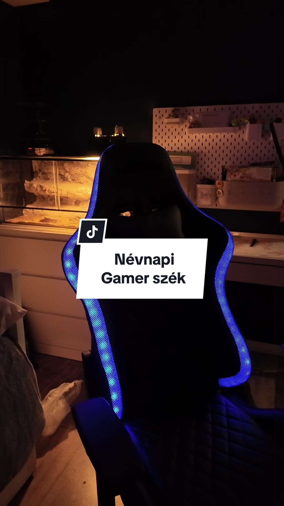 @MásképpGondolkodó