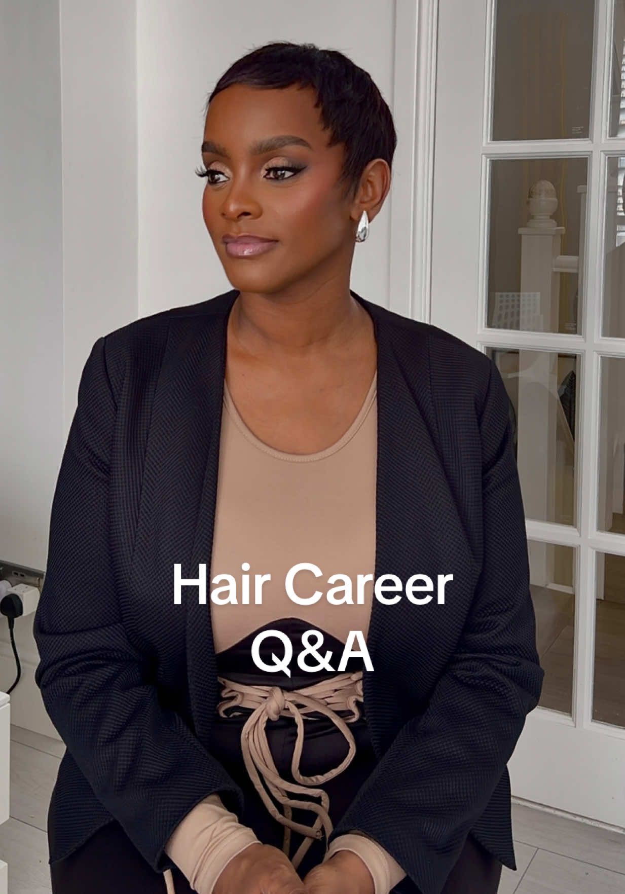@Dionne Smith | Hair Stylist