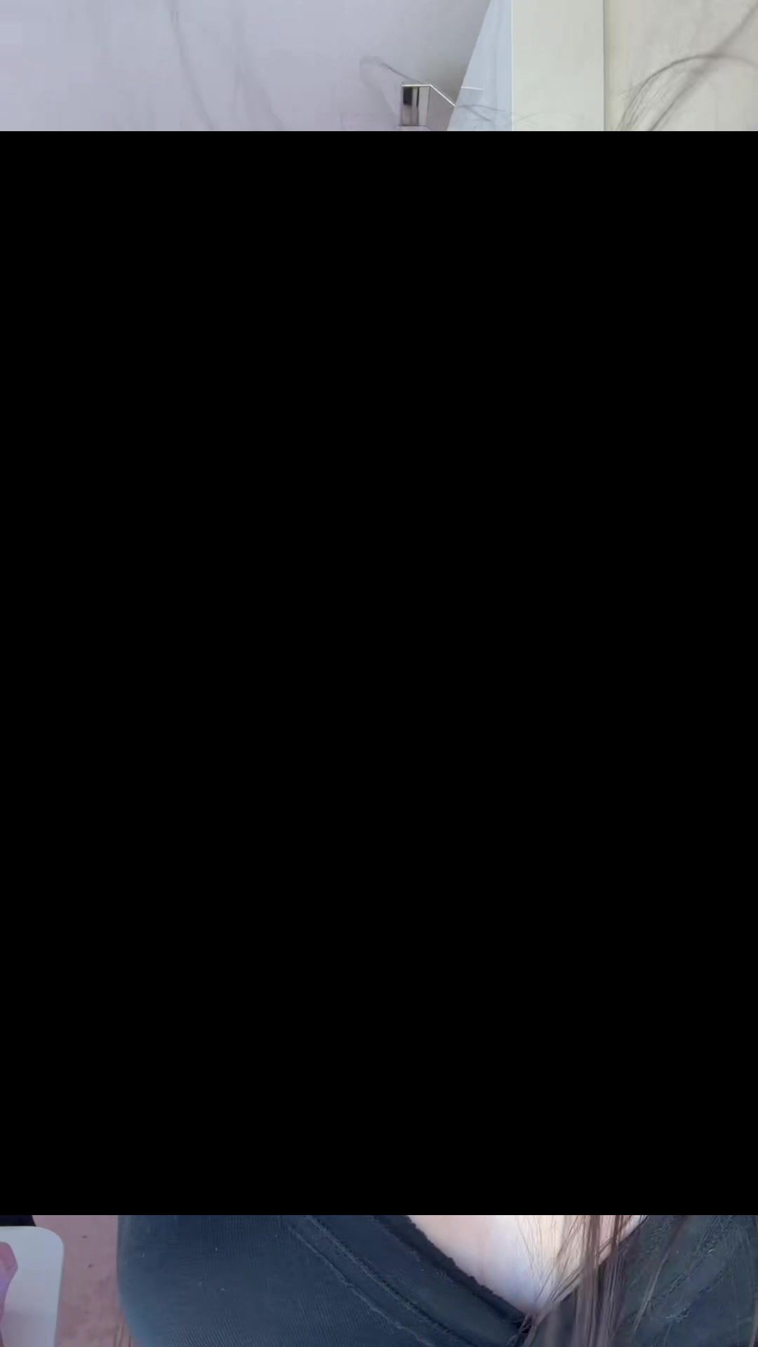 @𝑗𝑜𝑣𝑎𝑛𝑎🪽