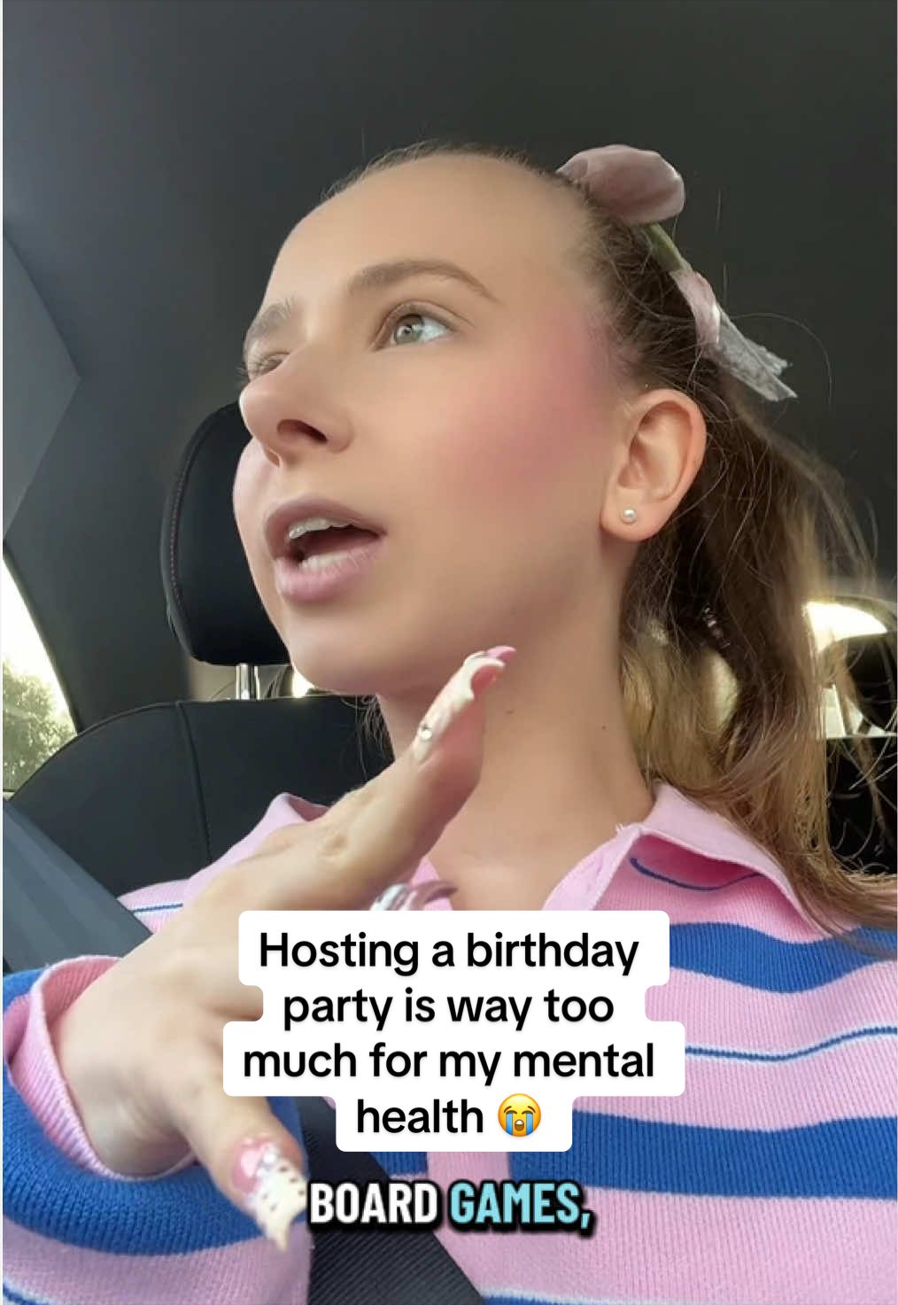 @zuzanova_