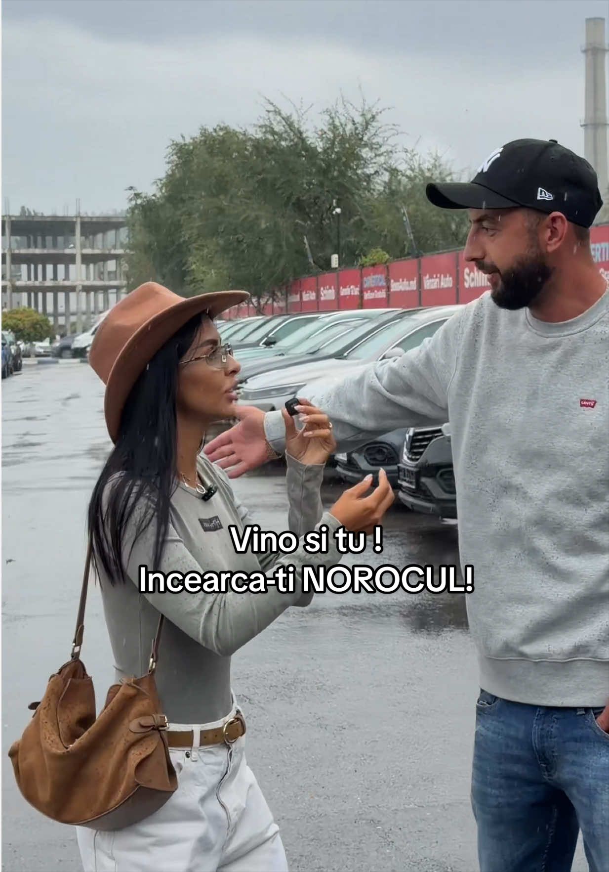 @Cristina Buhinbalta