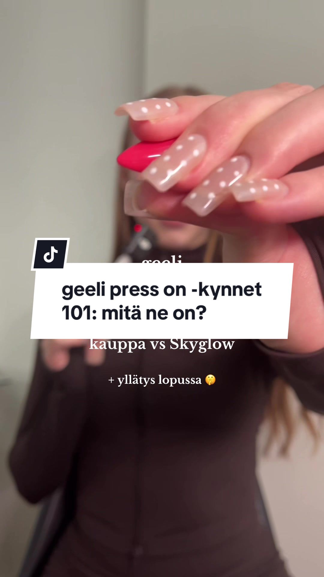 @Skyglow Nails | press on nails