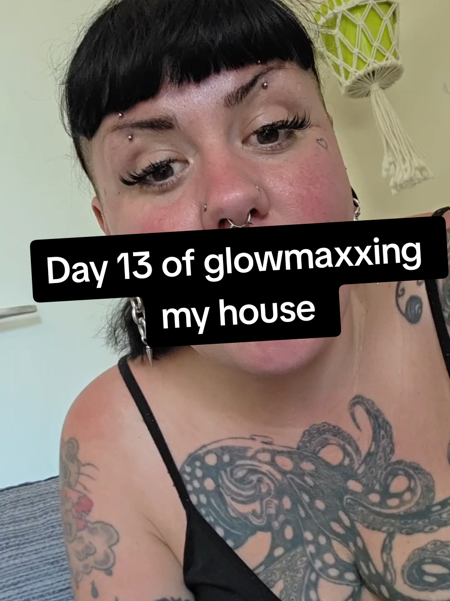 @Nai 🖤 Alt girl glows up