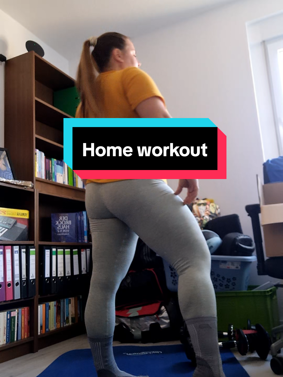 @Strong Karate Girl