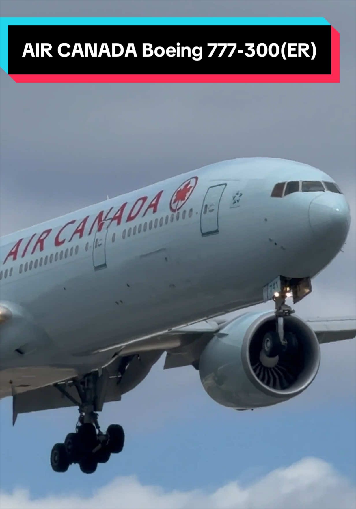 @AVIATION_YYZ_SPOTTER