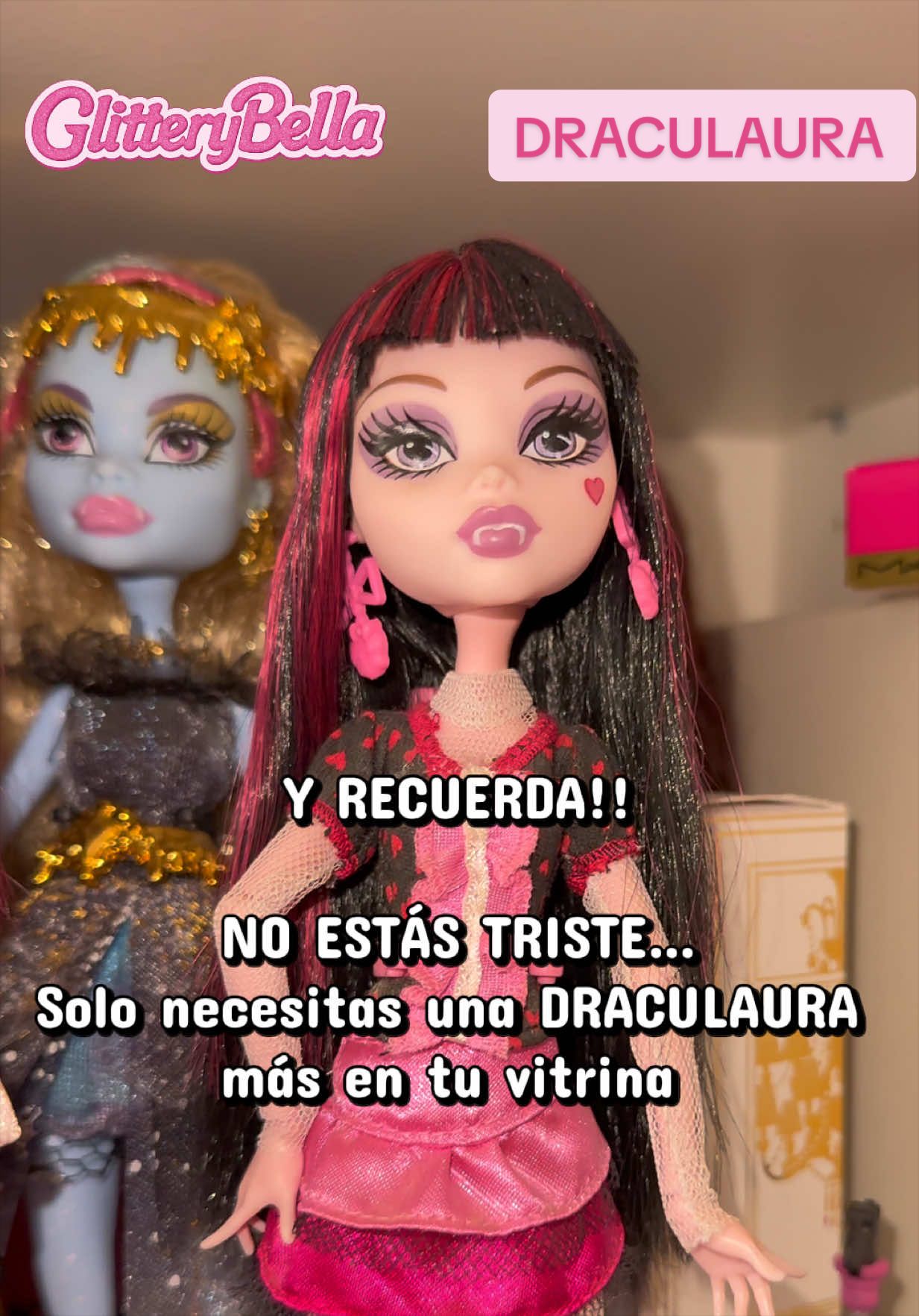 @glitterybelladolls