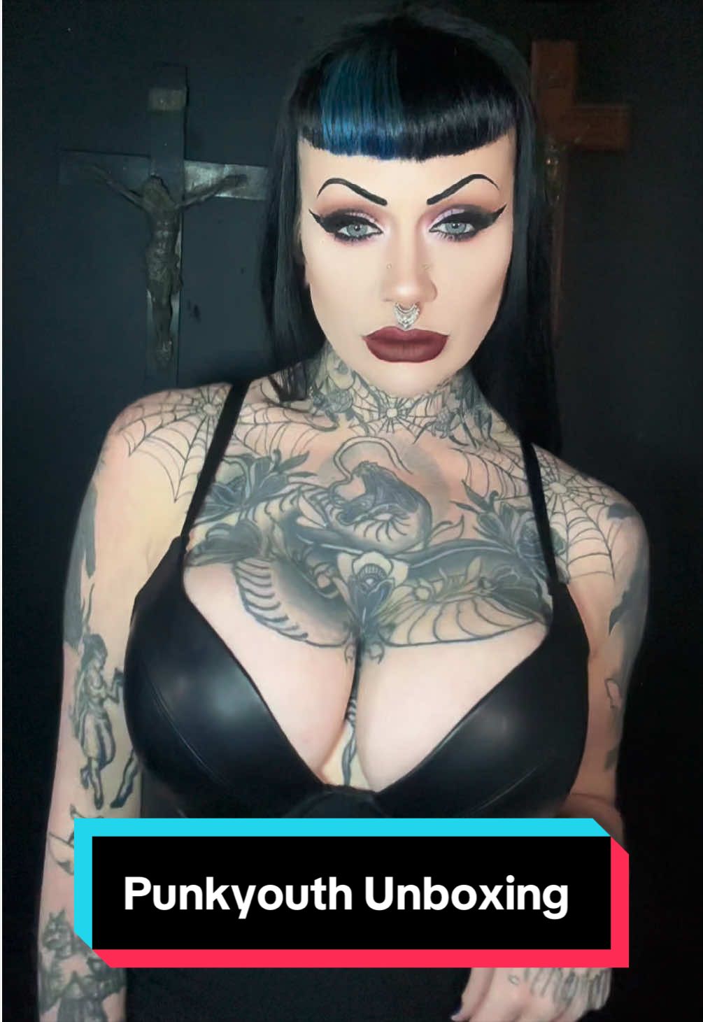 @Blood.Doll