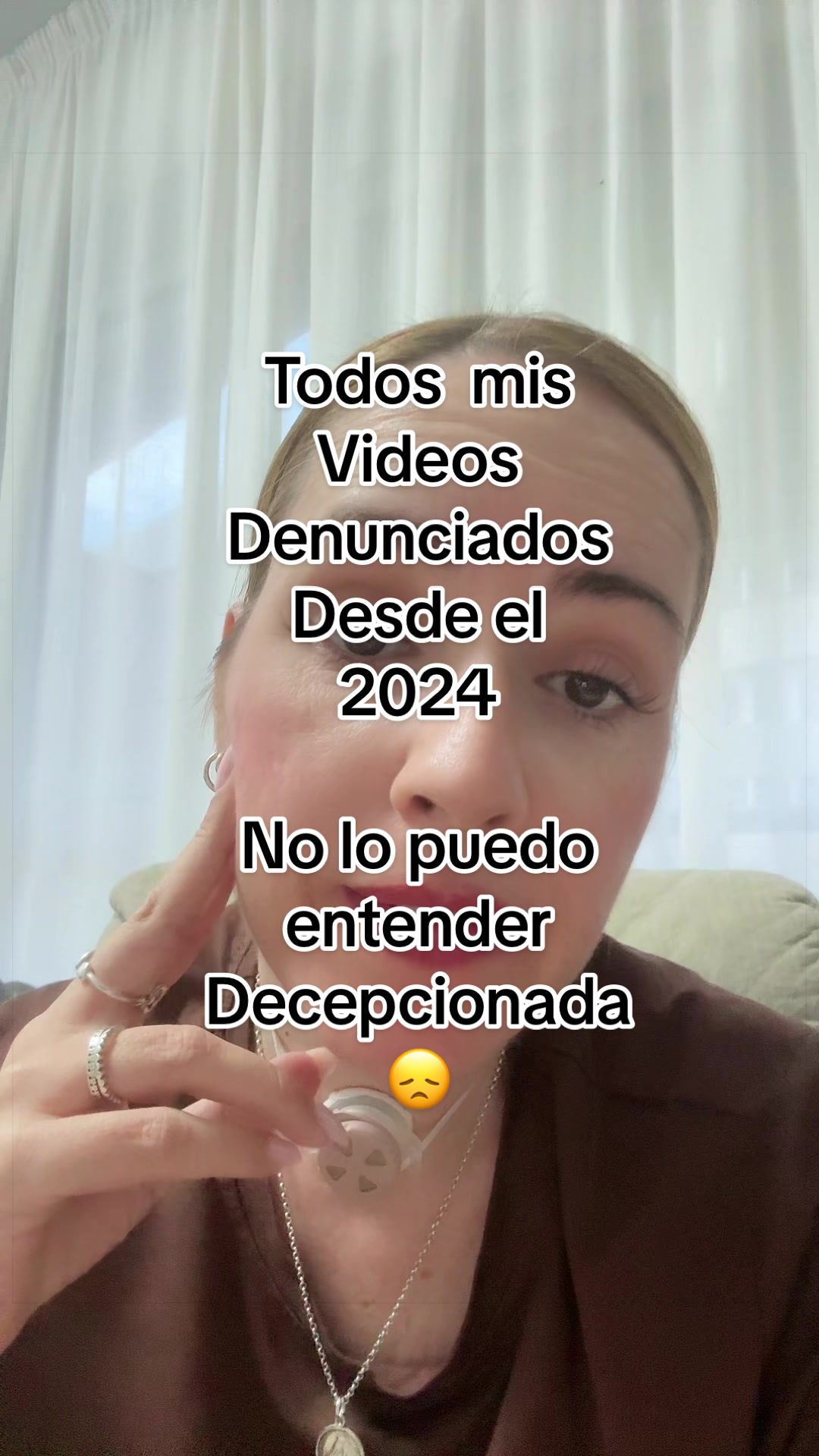 @Nani Becerra📚💎