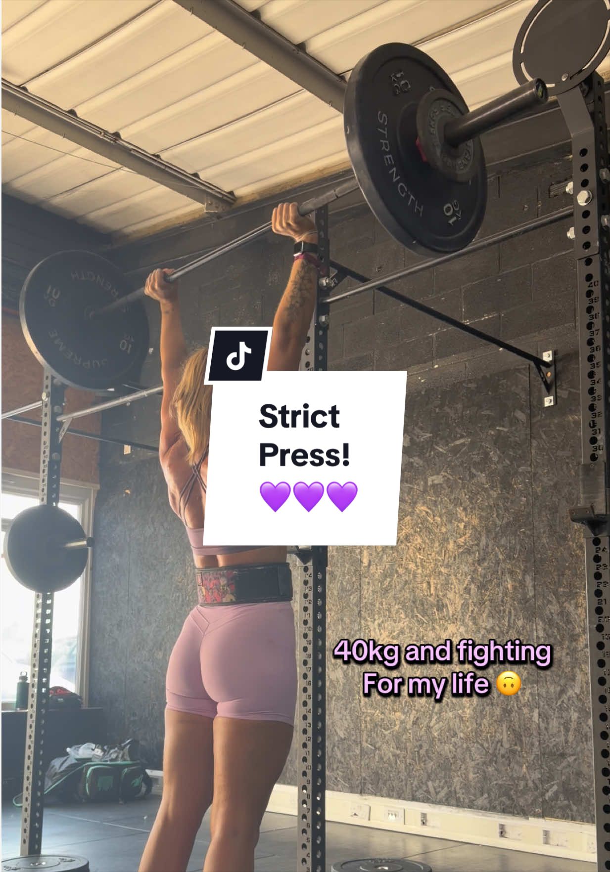 @Laura Marks85