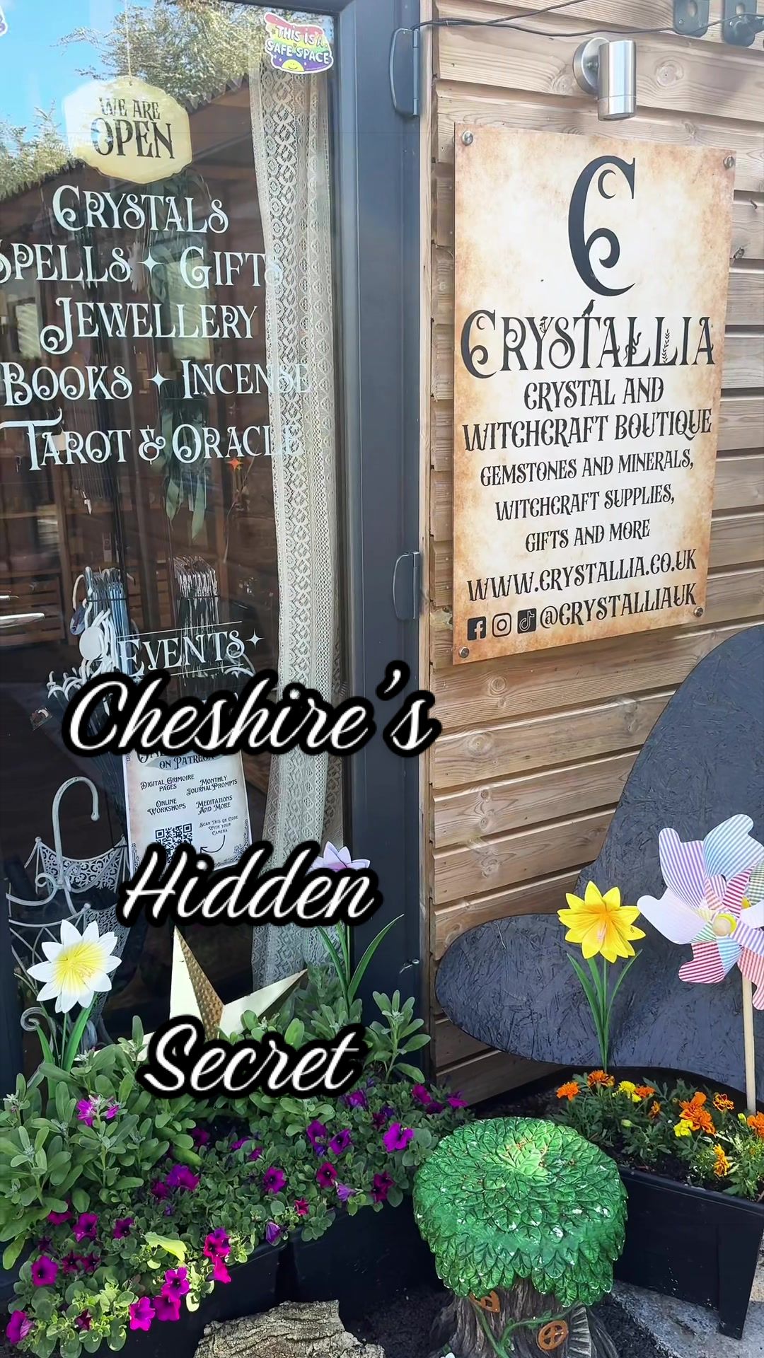 @Crystallia