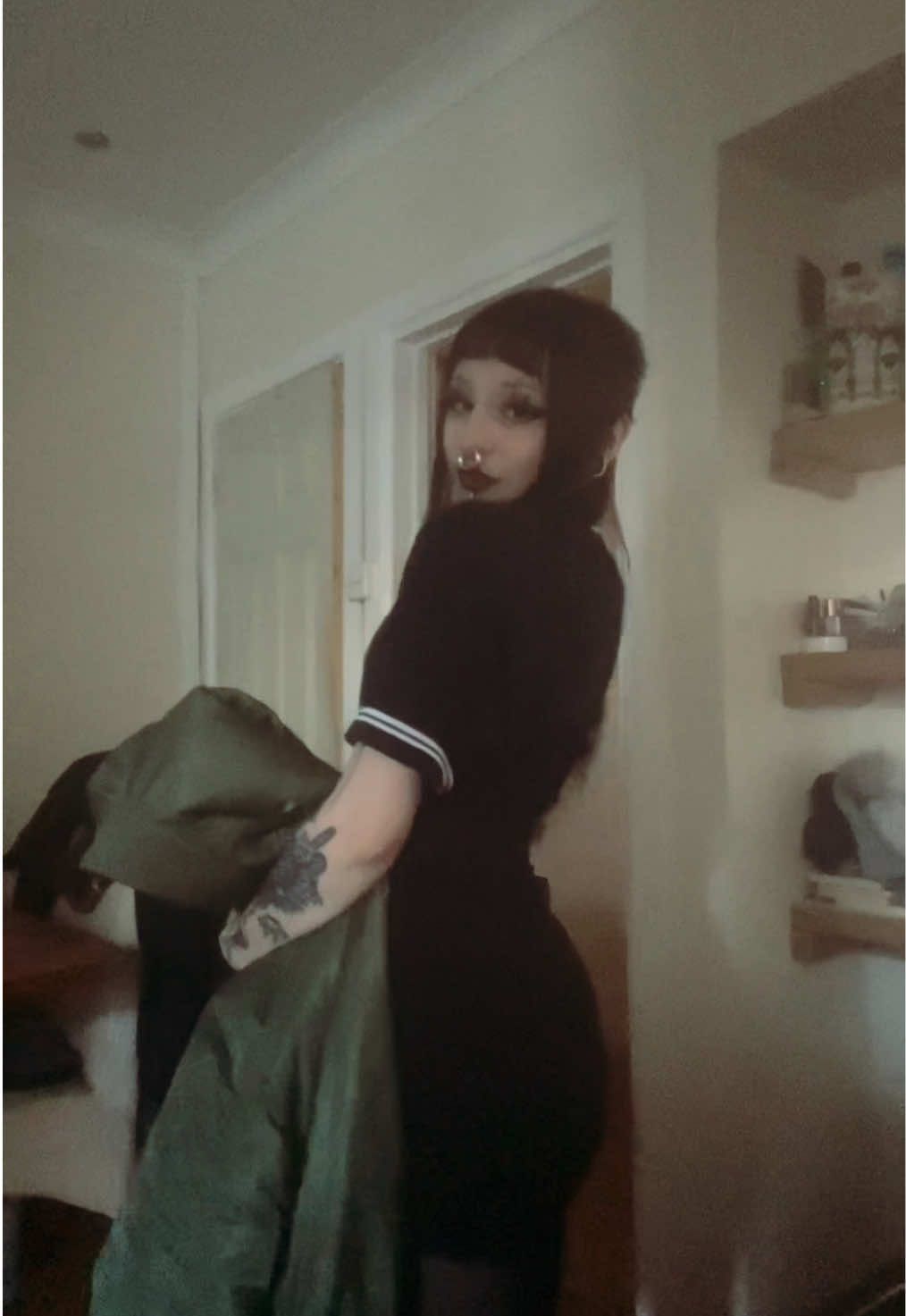 @nowlieinitt