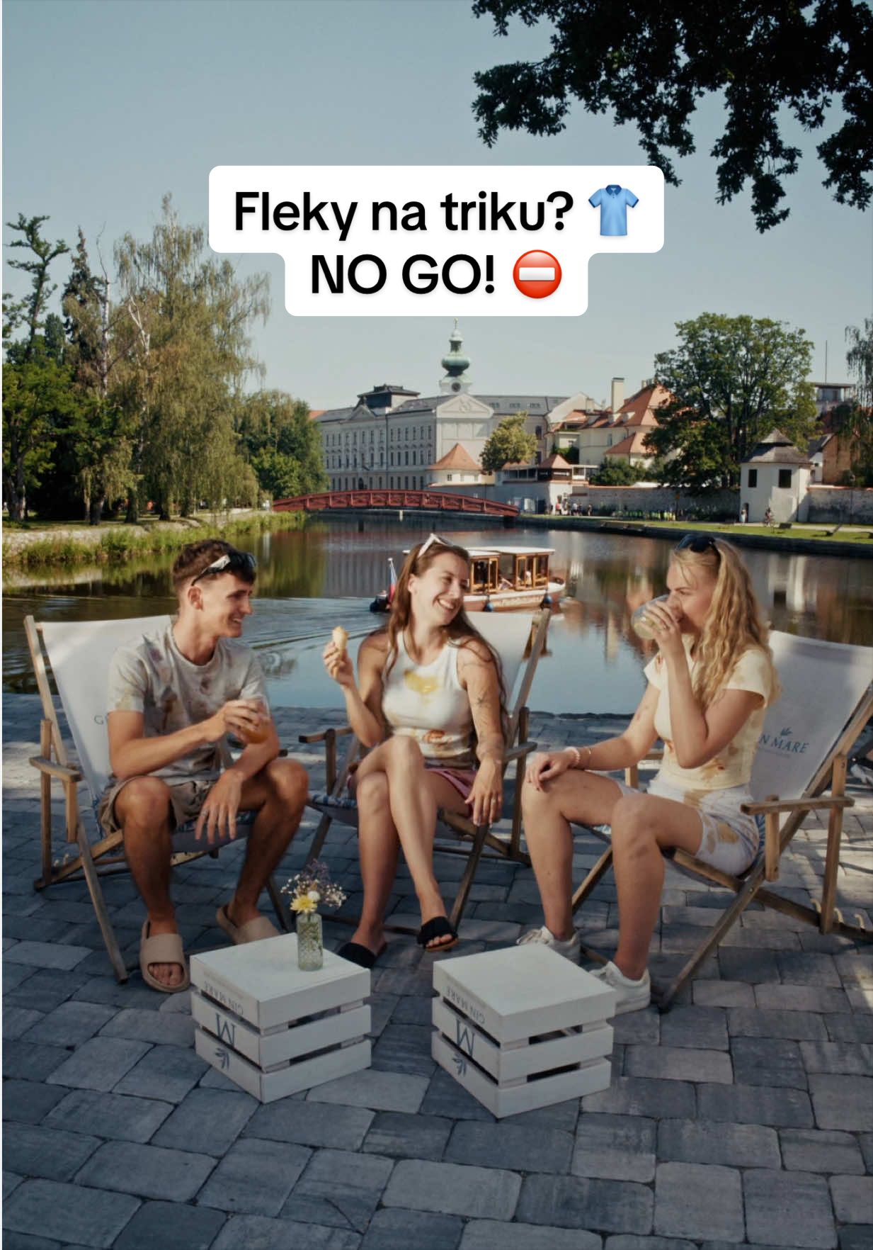 @dm Česko