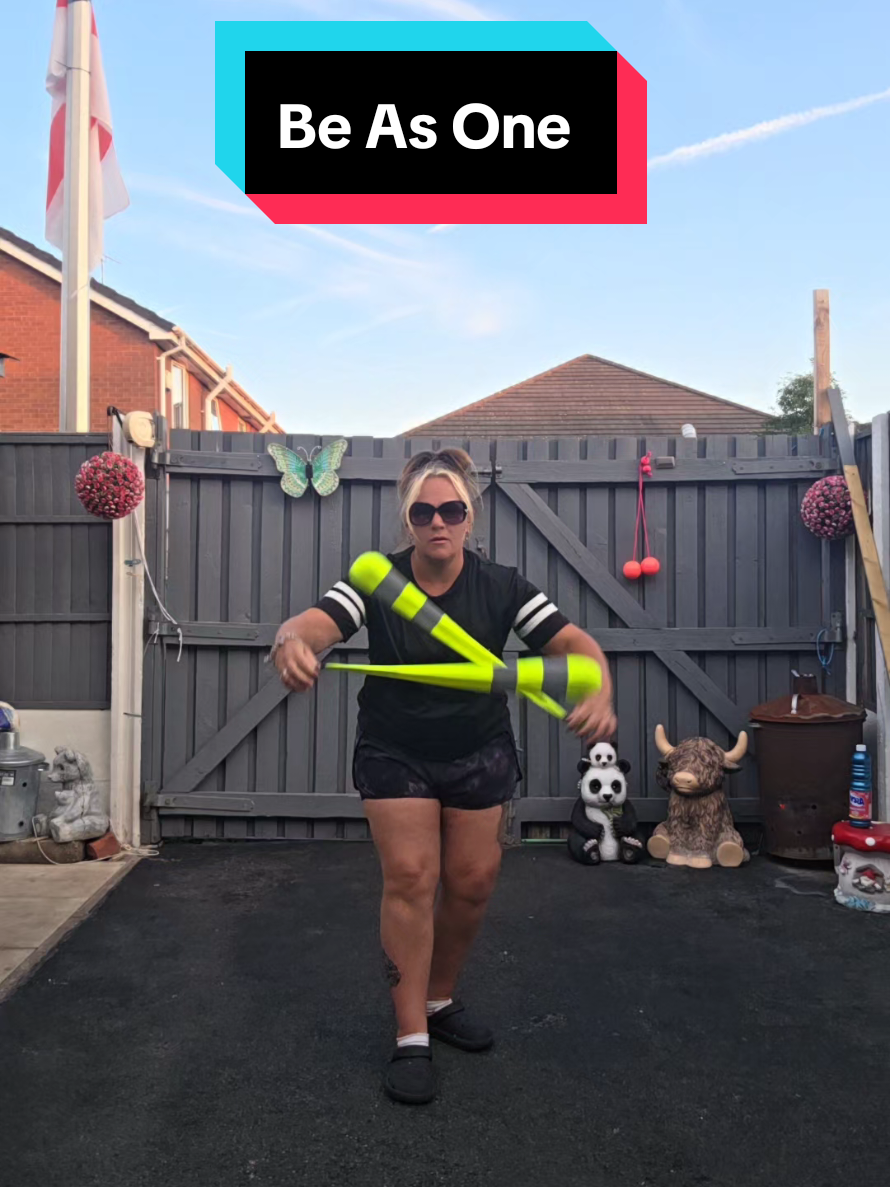 @Pollyt24