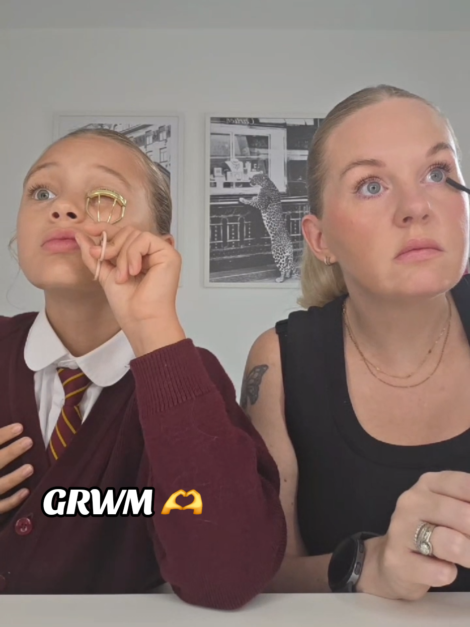 @inbrookesworld_withMum