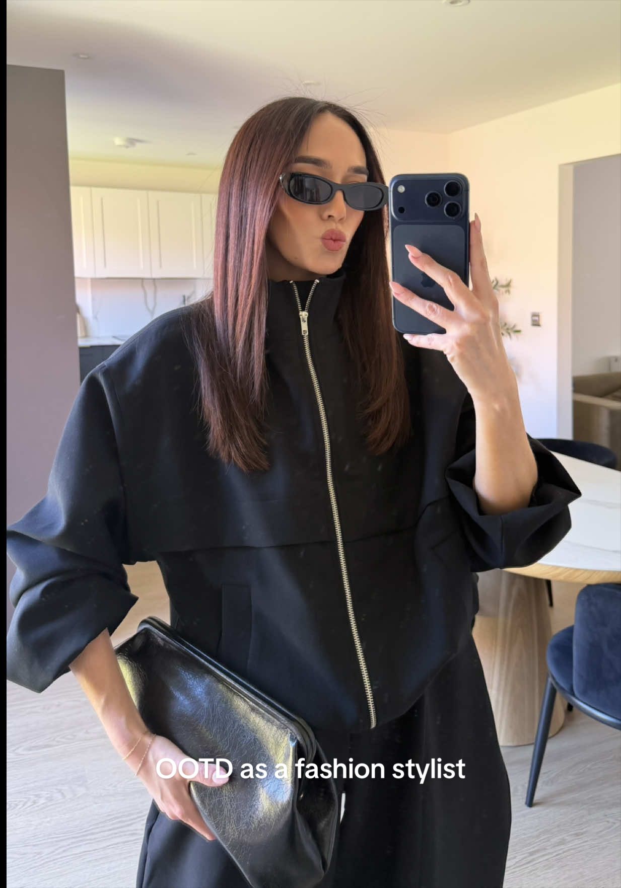 @Lauren Paxton Fashion Stylist